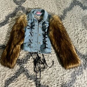 Akira laced fur sleeve denim jacket